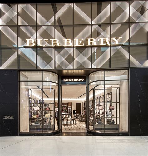 burberry sydney airport.